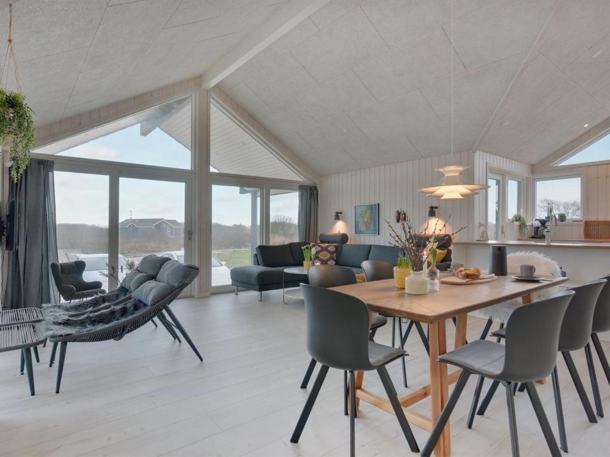 Holiday Home Gubbe - 500M From The Sea In Western Jutland By Interhome Lakolk ภายนอก รูปภาพ